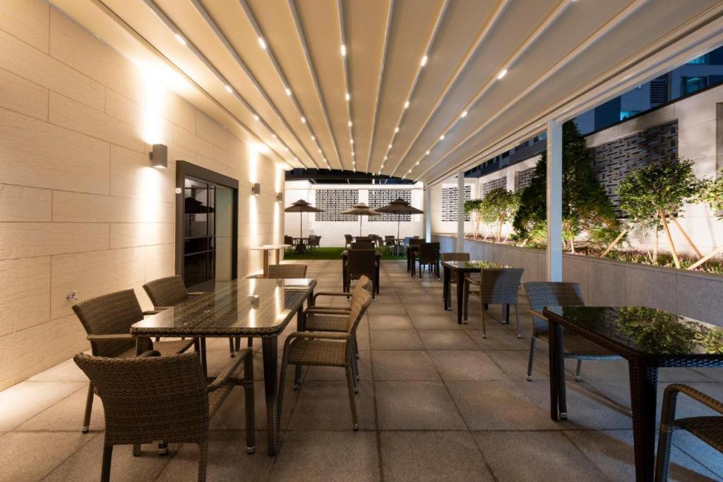 Hound Hotel Yeonsan Busan Buitenkant foto