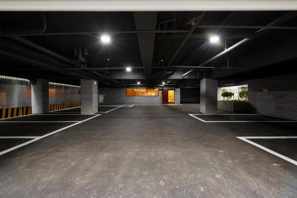 Hound Hotel Yeonsan Busan Buitenkant foto
