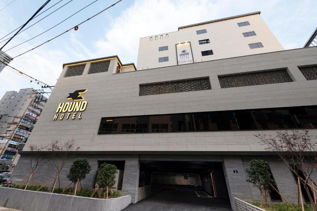 Hound Hotel Yeonsan Busan Buitenkant foto