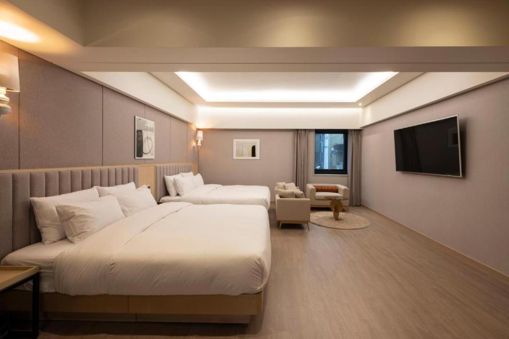 Hound Hotel Yeonsan Busan Buitenkant foto
